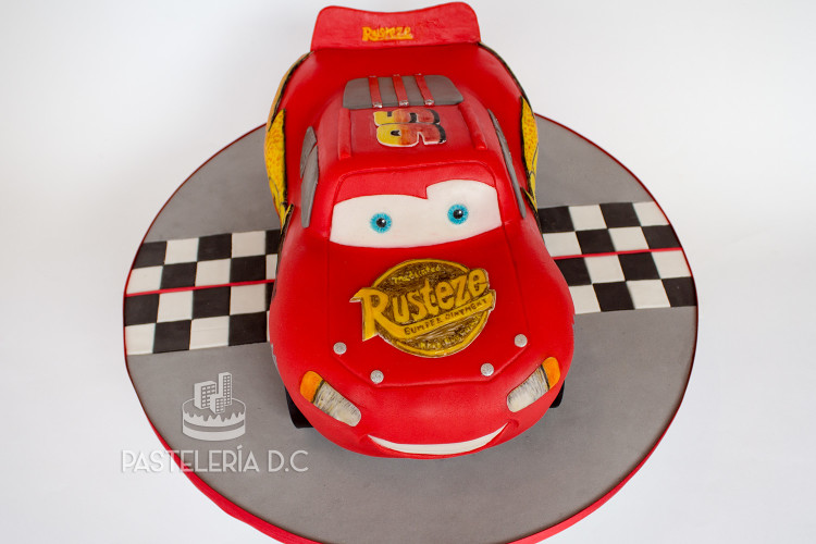 Ponqué Pastel Torta personalizada en Bogotá Rayo McQueen cars Macuin