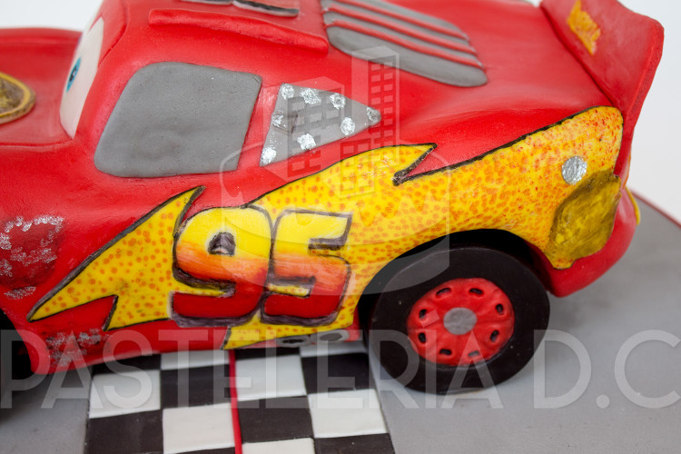 torta-rayo-mcqueen-detalle01